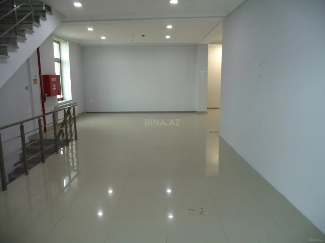 Kirayə verilir obyekt 300 m²