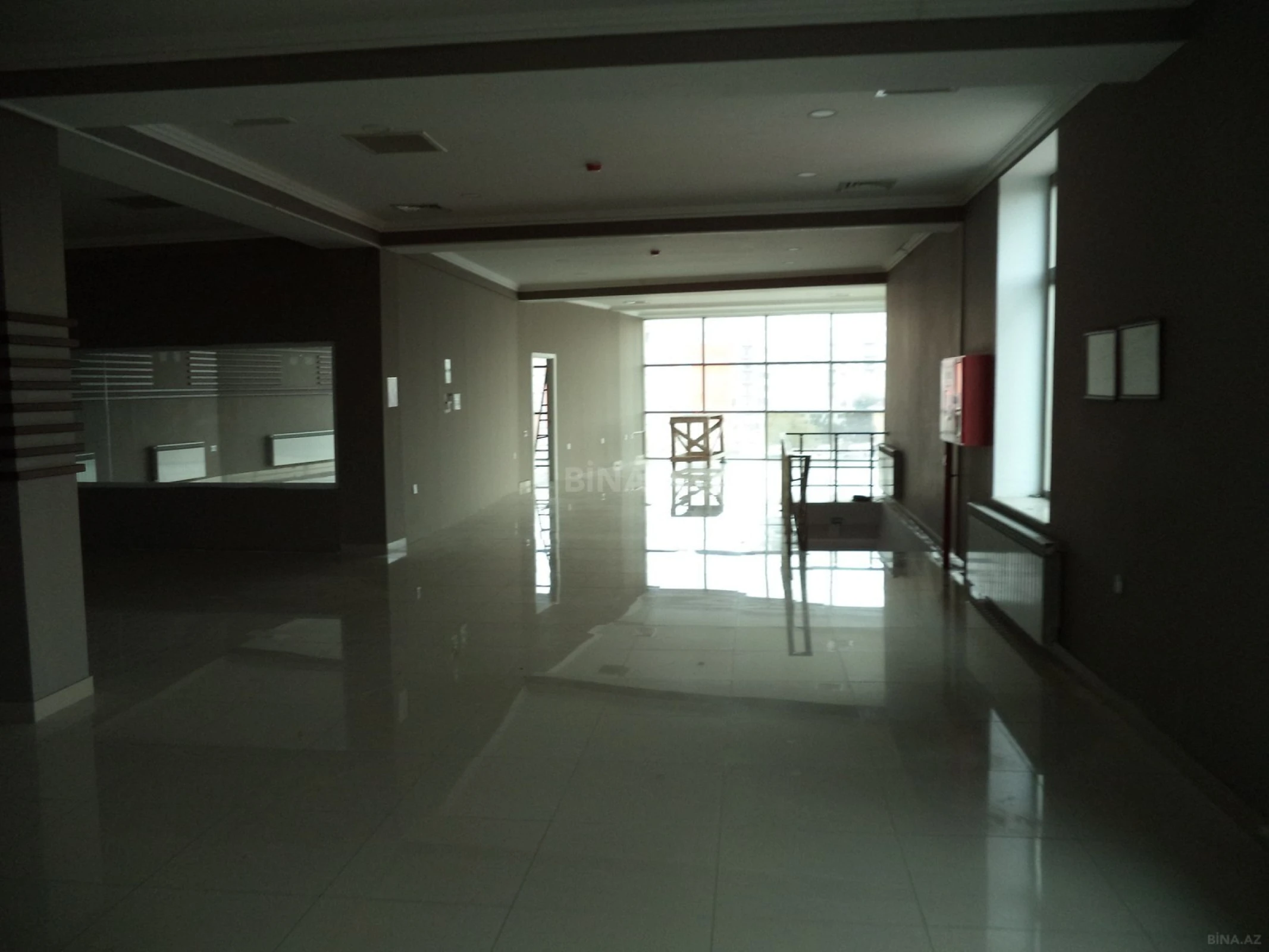 Kirayə verilir obyekt 300 m²