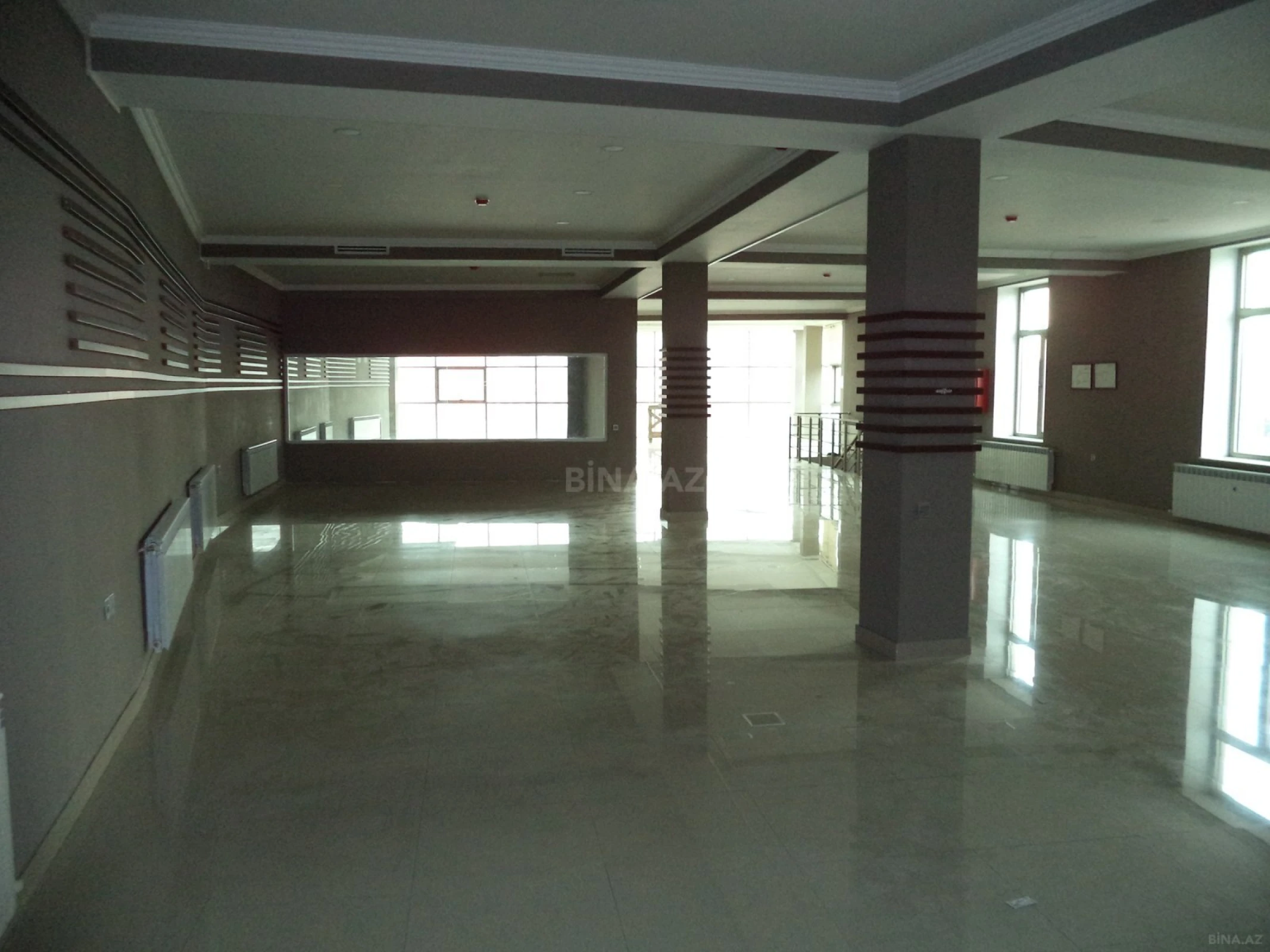 Kirayə verilir obyekt 300 m²