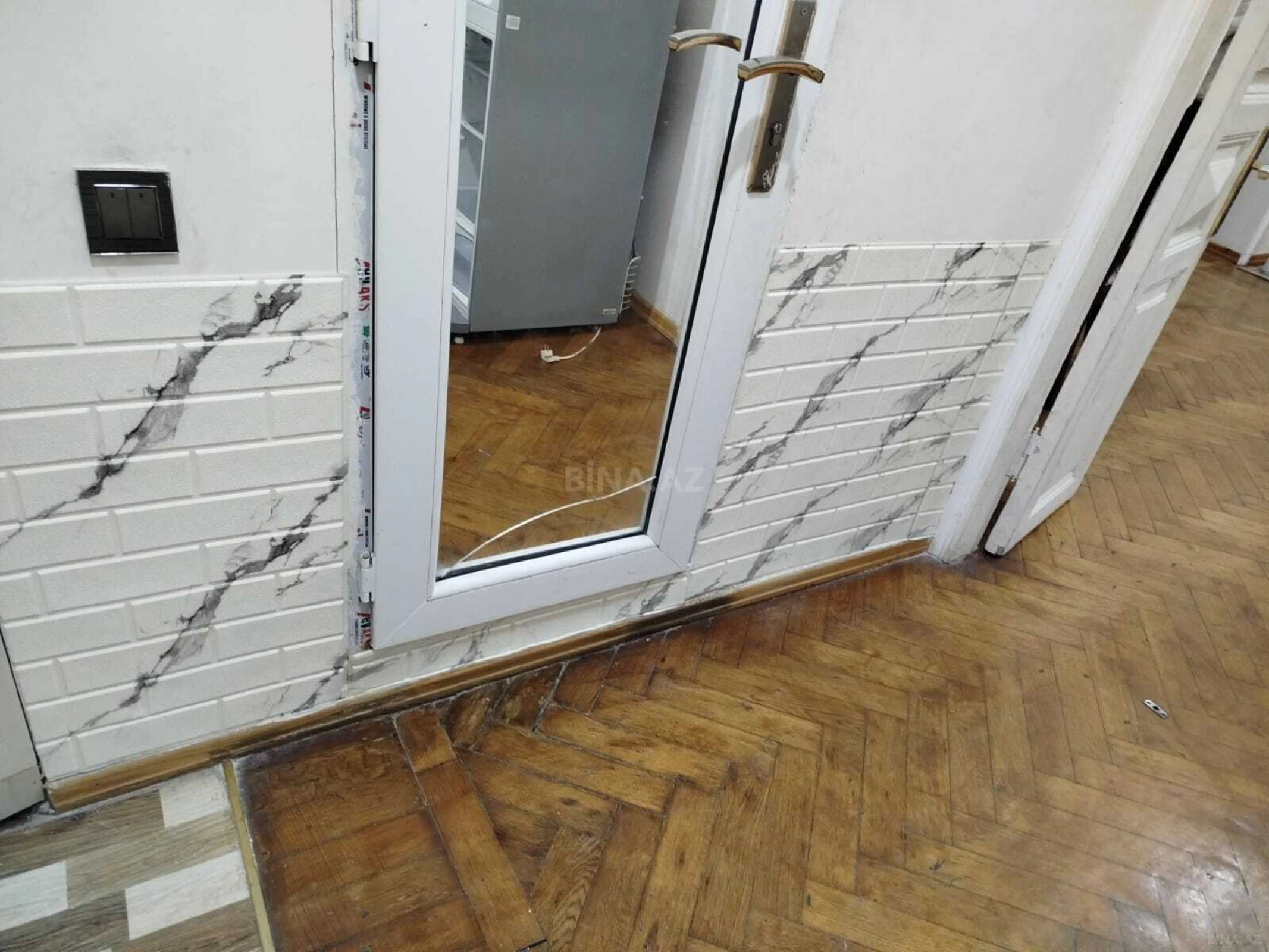 Kirayə verilir 2 otaqlı mənzil 60 m²