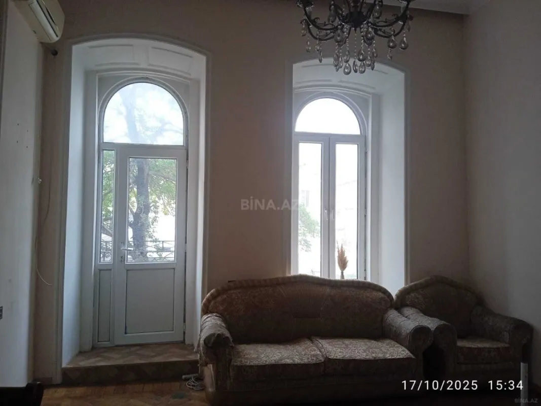 Kirayə verilir 2 otaqlı mənzil 60 m²