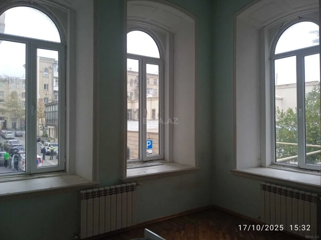 Kirayə verilir 2 otaqlı mənzil 60 m²