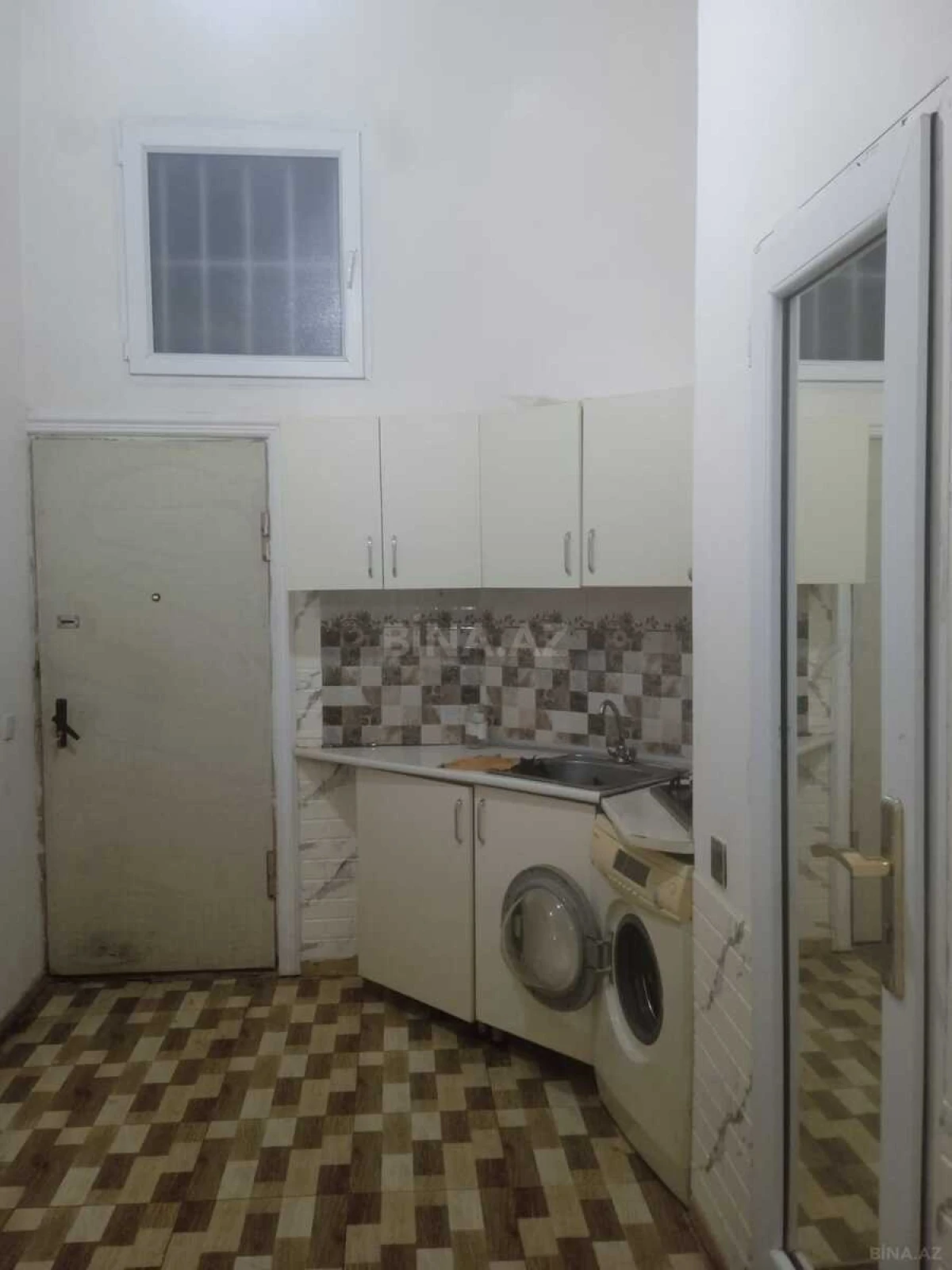 Kirayə verilir 2 otaqlı mənzil 60 m²