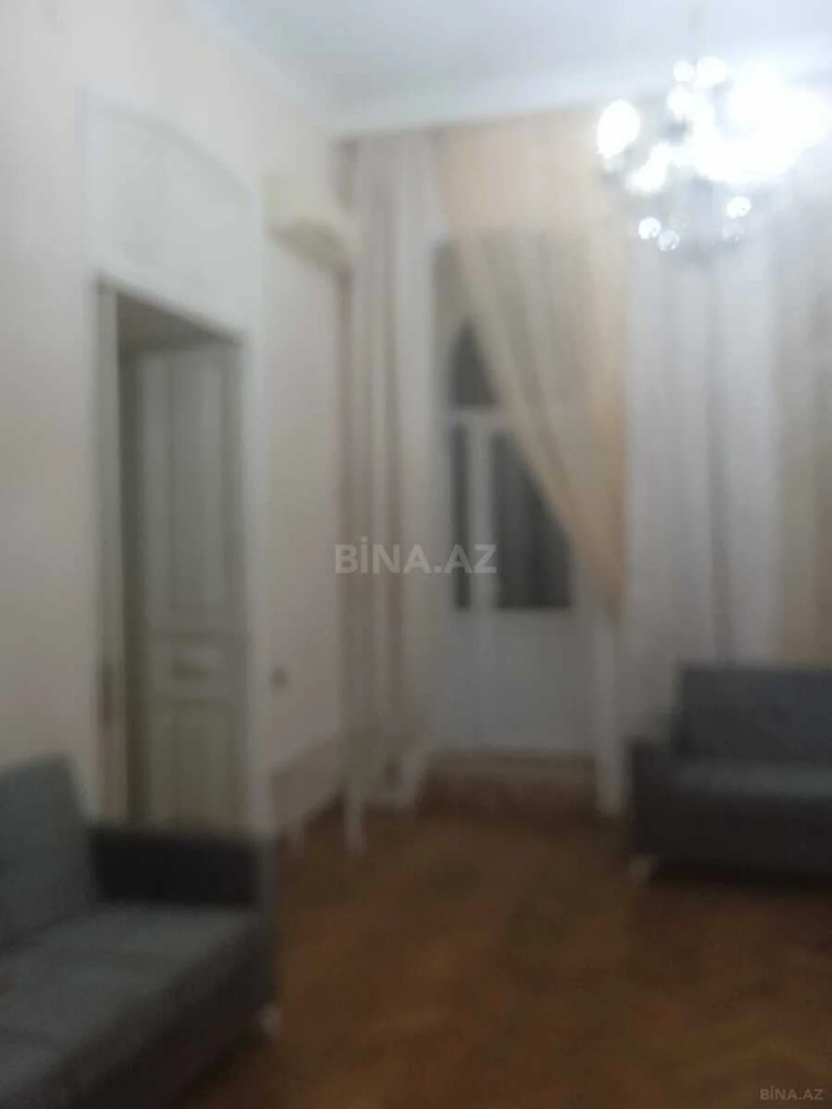 Kirayə verilir 2 otaqlı mənzil 60 m²