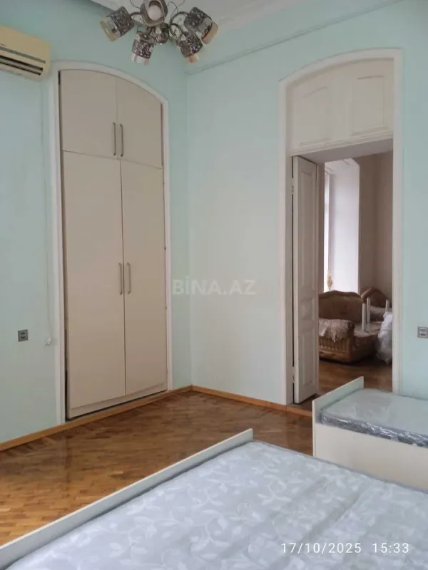 Kirayə verilir 2 otaqlı mənzil 60 m²