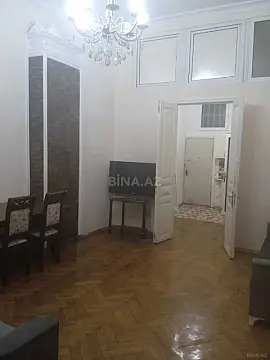 Kirayə verilir 2 otaqlı mənzil 60 m²