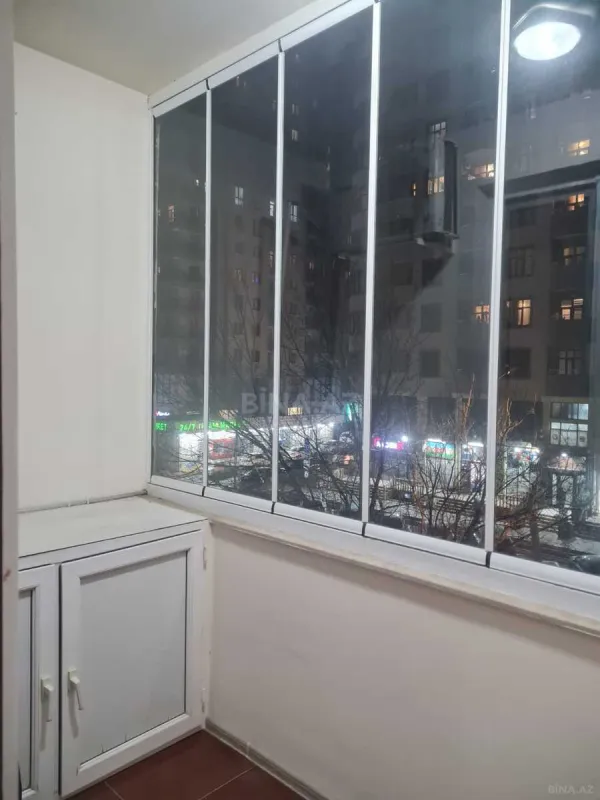 Kirayə verilir 3 otaqlı mənzil 145 m²