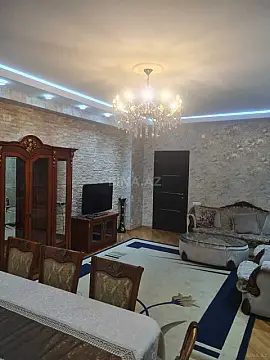 Kirayə verilir 3 otaqlı mənzil 145 m²