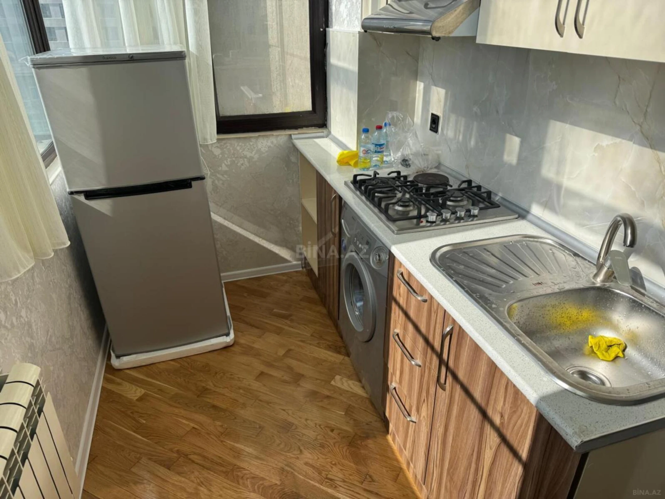 Kirayə verilir 2 otaqlı mənzil 65 m²