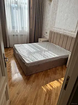Kirayə verilir 2 otaqlı mənzil 65 m²