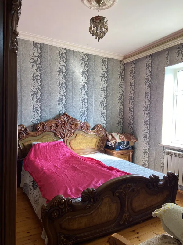 Satılır 4 otaqlı həyət evi 140 m²