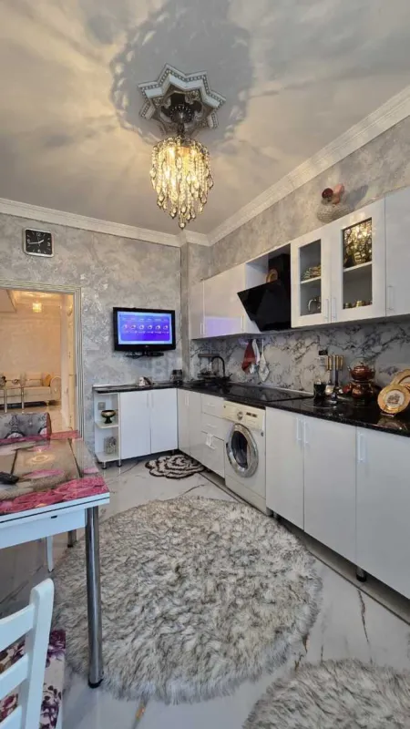 Satılır 3 otaqlı mənzil 136 m²