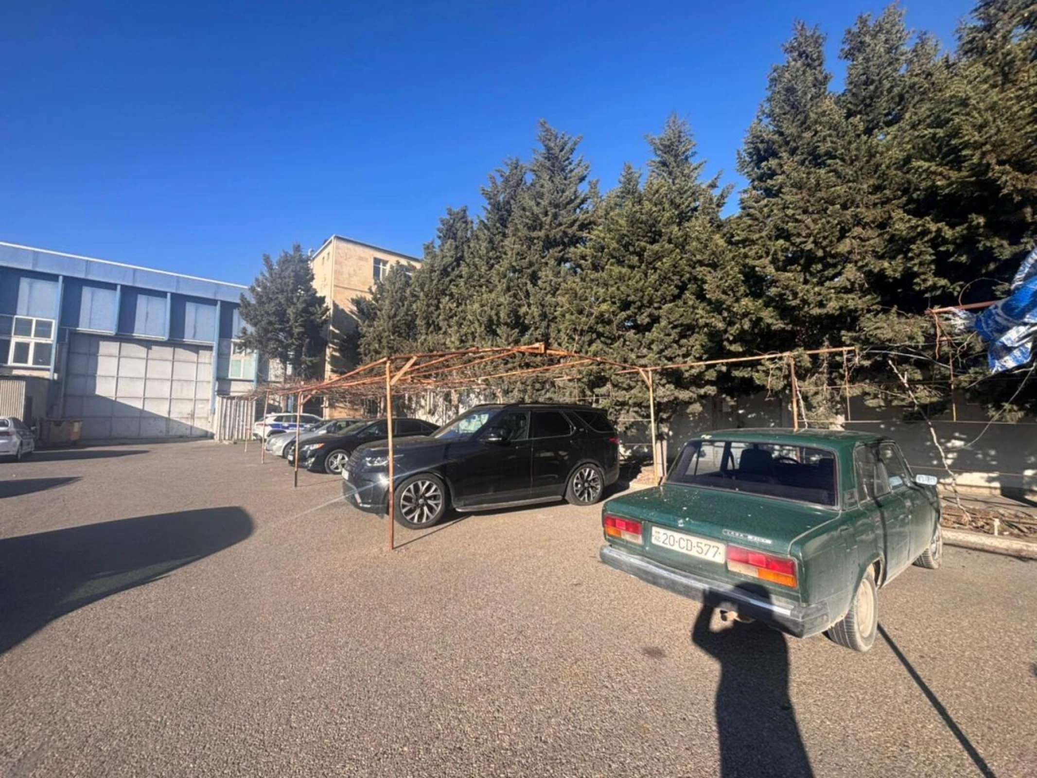 Kirayə verilir obyekt 1200 m²