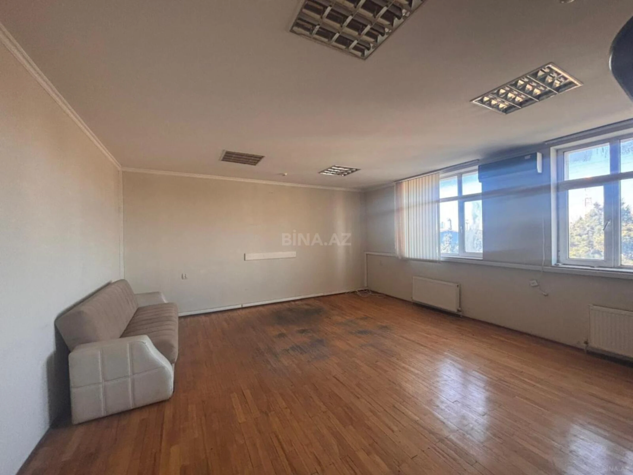 Kirayə verilir obyekt 1200 m²