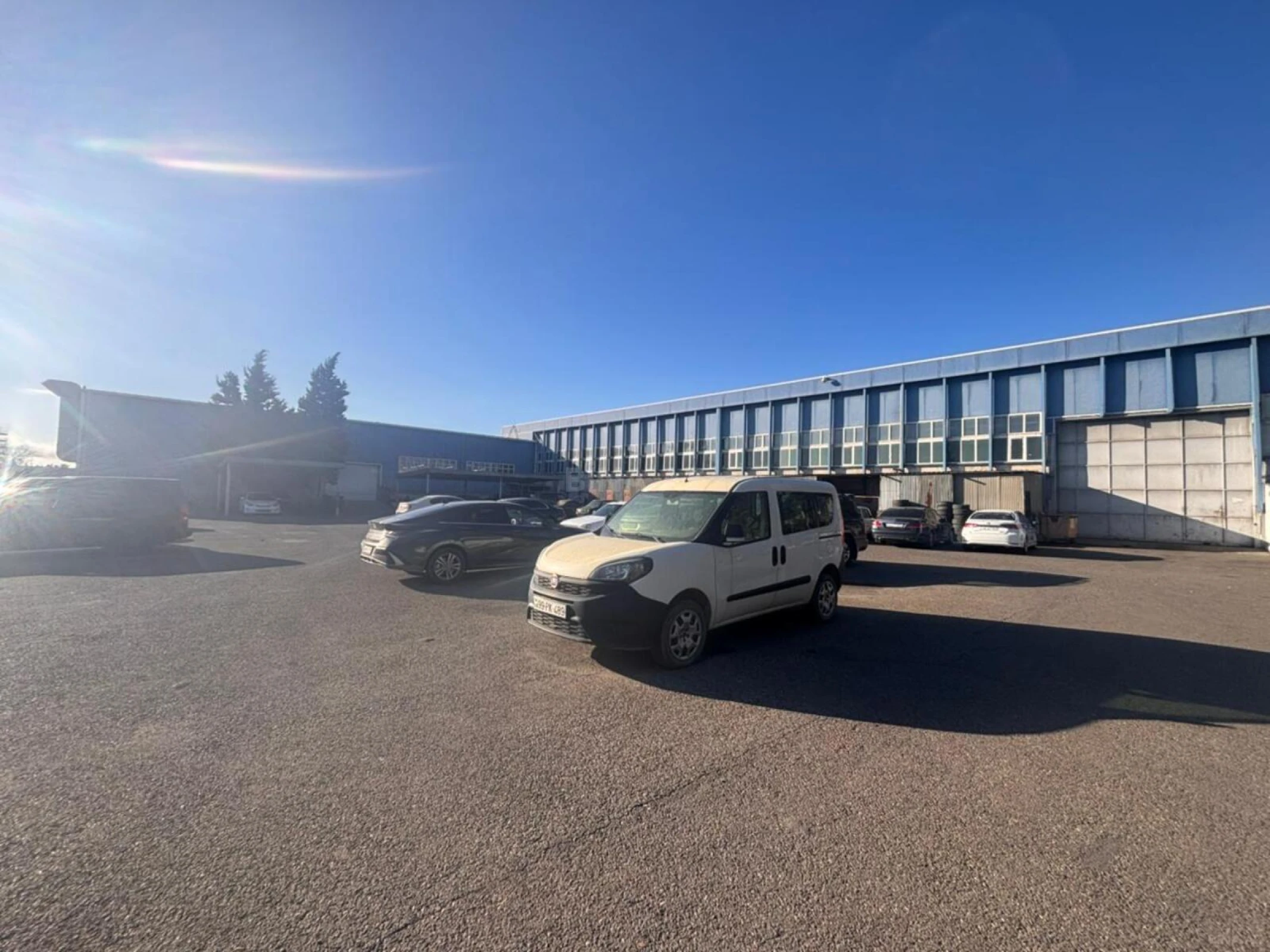 Kirayə verilir obyekt 1200 m²