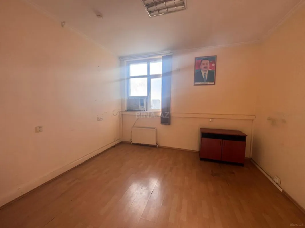 Kirayə verilir obyekt 1200 m²