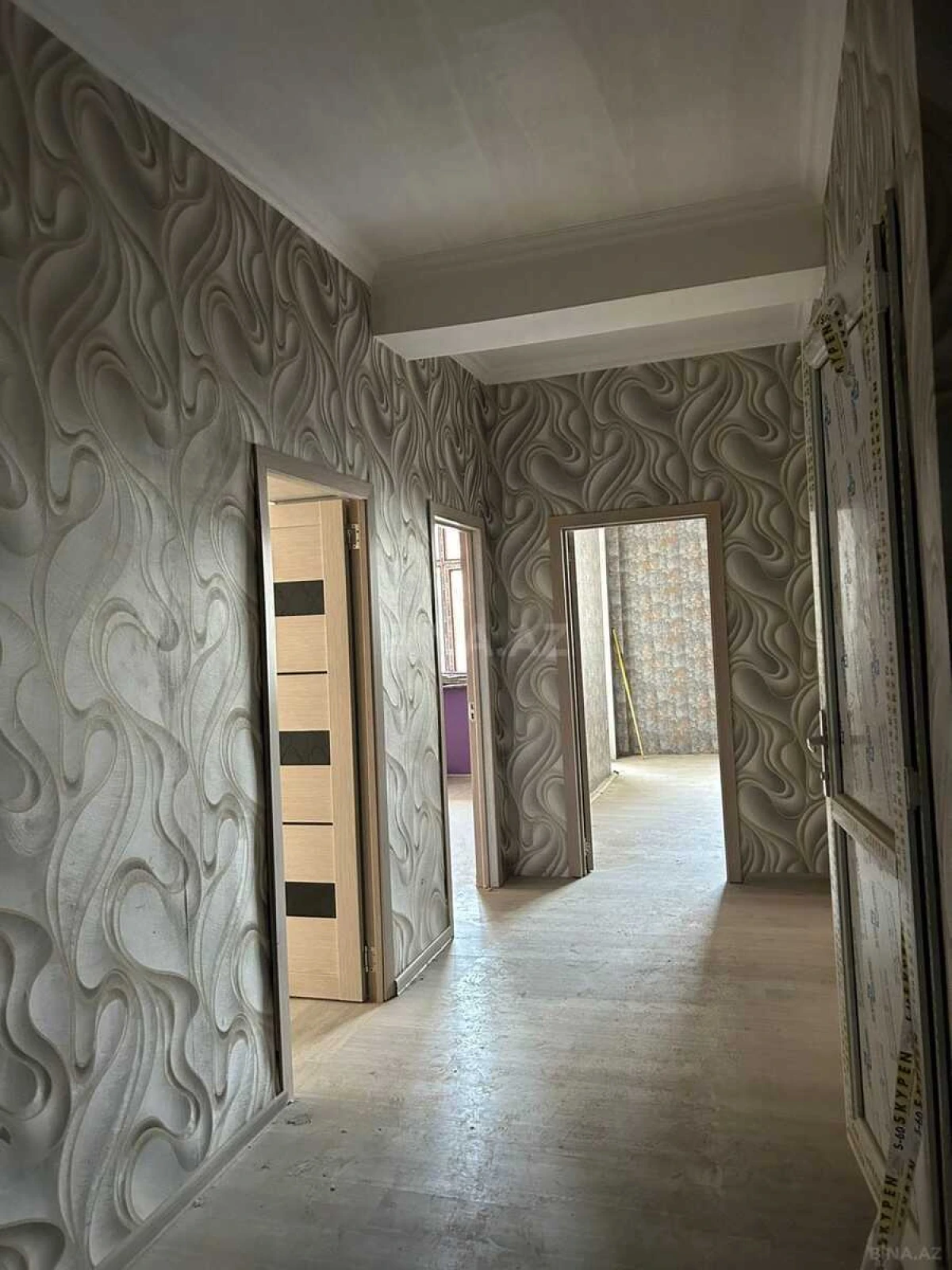 Satılır 2 otaqlı mənzil 120 m²