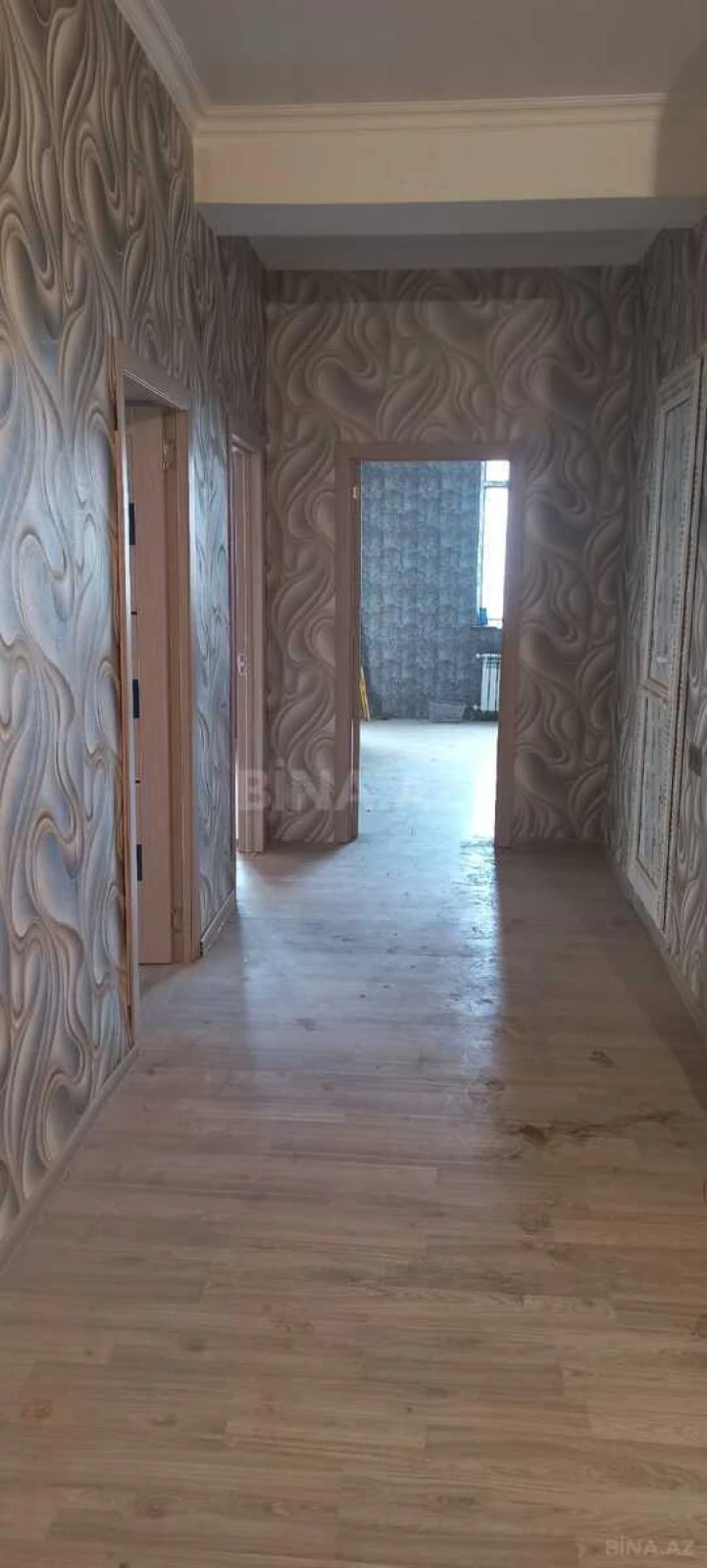 Satılır 2 otaqlı mənzil 120 m²