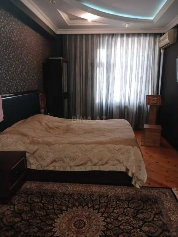 Satılır 3 otaqlı mənzil 123 m²