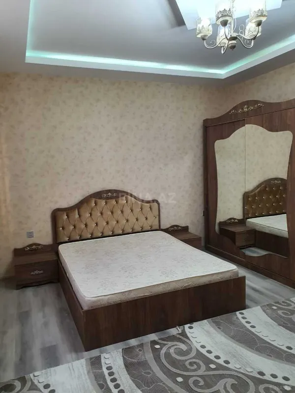 Satılır 3 otaqlı mənzil 120 m²