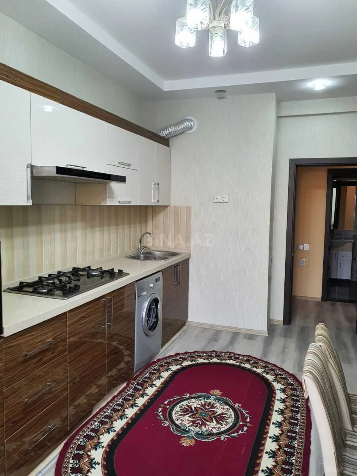 Satılır 3 otaqlı mənzil 120 m²