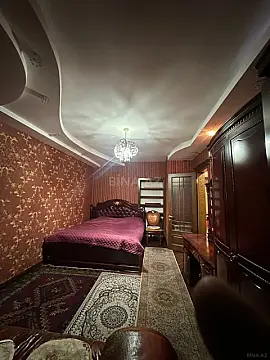 Kirayə verilir 4 otaqlı mənzil 180 m²