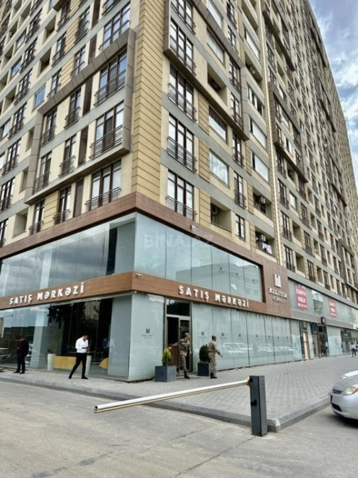 Satılır 3 otaqlı mənzil 86.9 m²