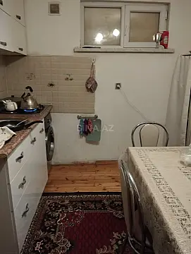 Kirayə verilir 5 otaqlı mənzil 130 m²