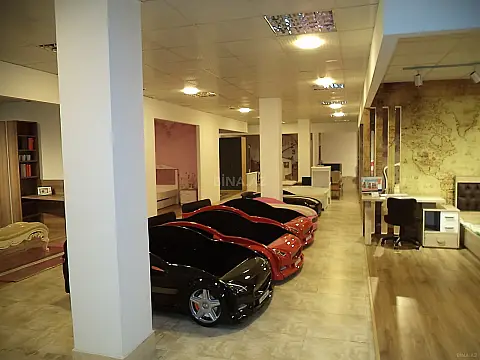 Kirayə verilir obyekt 700 m²