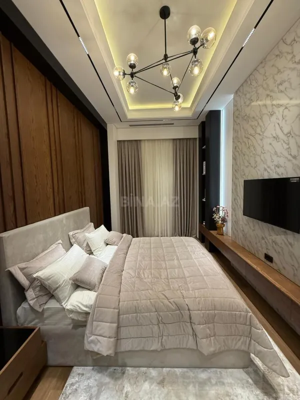 Kirayə verilir 3 otaqlı mənzil 157 m²