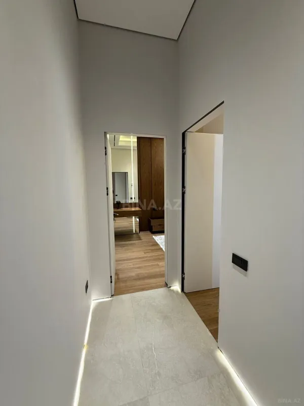 Kirayə verilir 3 otaqlı mənzil 157 m²