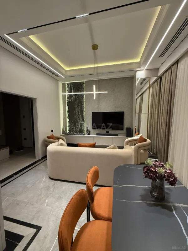 Kirayə verilir 3 otaqlı mənzil 157 m²
