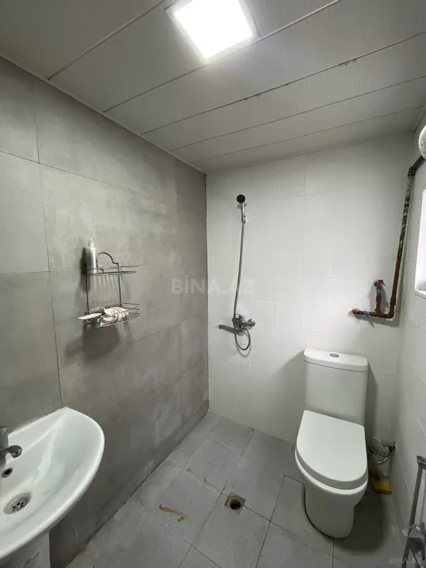 Kirayə verilir 2 otaqlı mənzil 65 m²