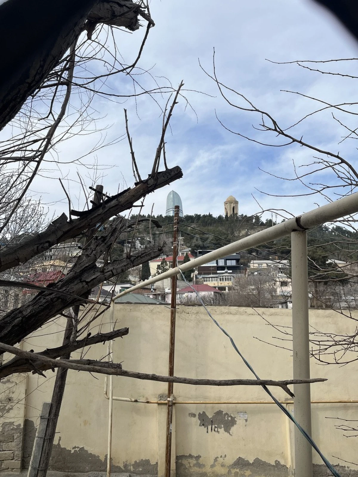 Kirayə verilir 2 otaqlı mənzil 65 m²