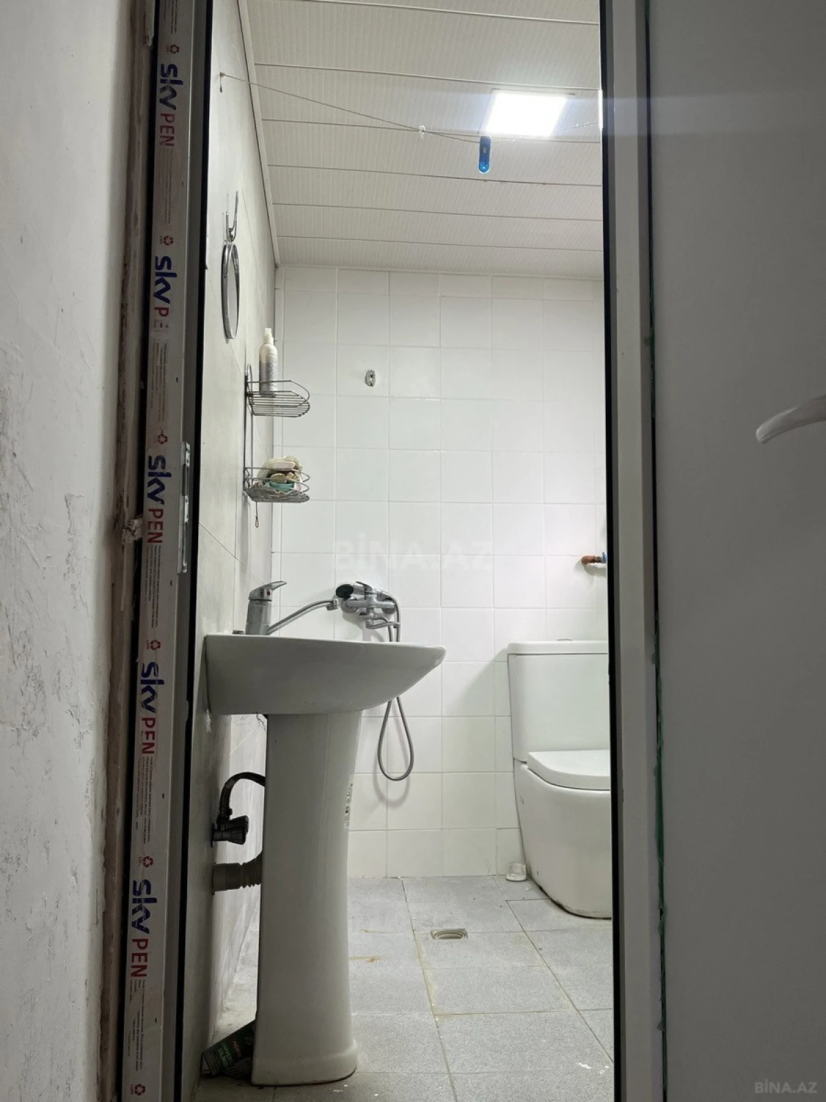 Kirayə verilir 2 otaqlı mənzil 65 m²