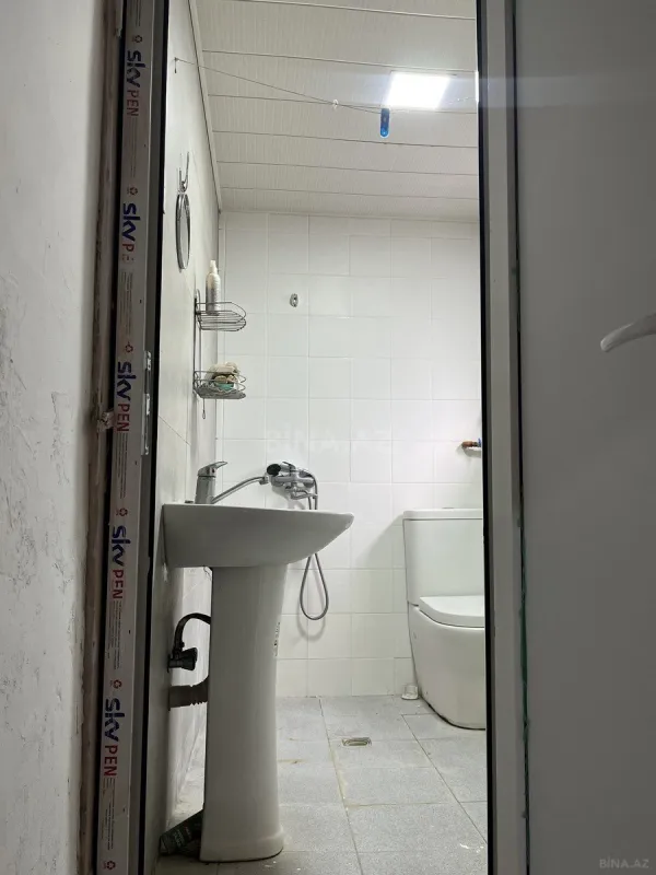 Kirayə verilir 2 otaqlı mənzil 65 m²