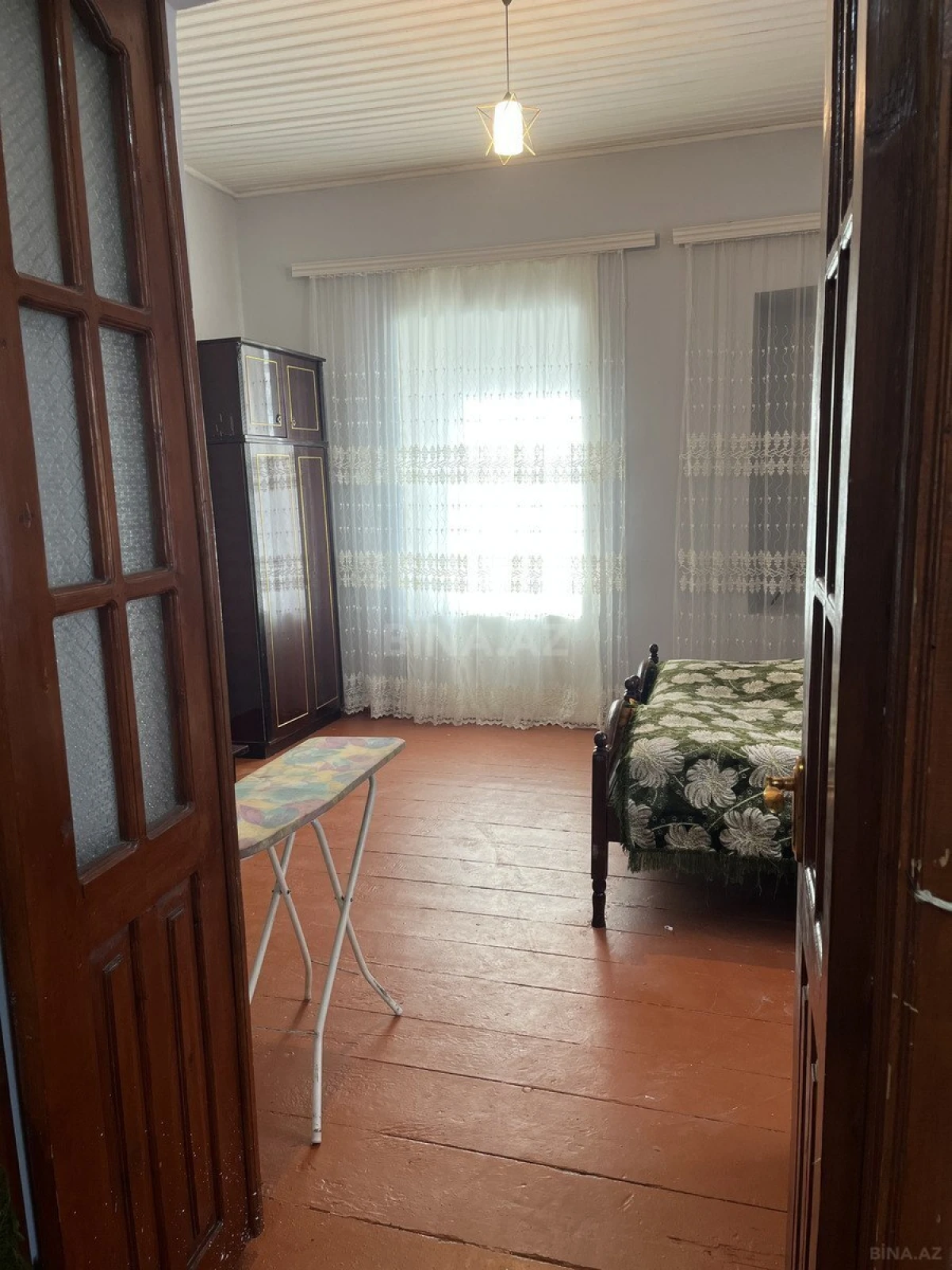 Kirayə verilir 2 otaqlı mənzil 65 m²