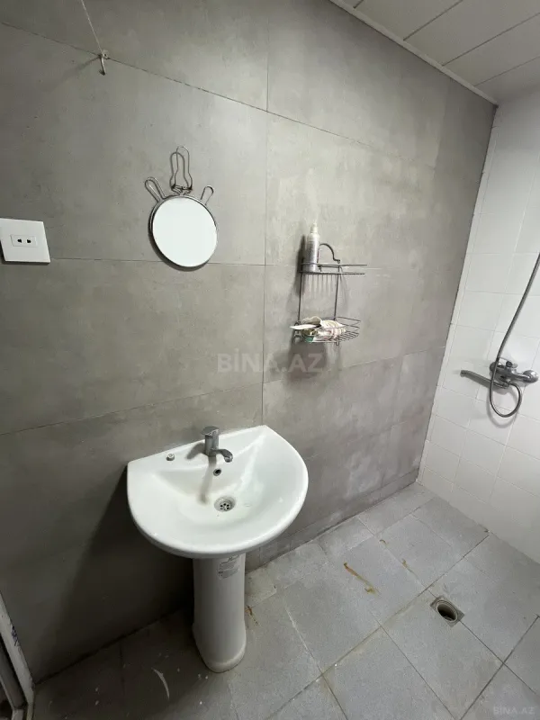 Kirayə verilir 2 otaqlı mənzil 65 m²