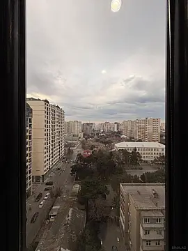 Kirayə verilir 2 otaqlı mənzil 60 m²