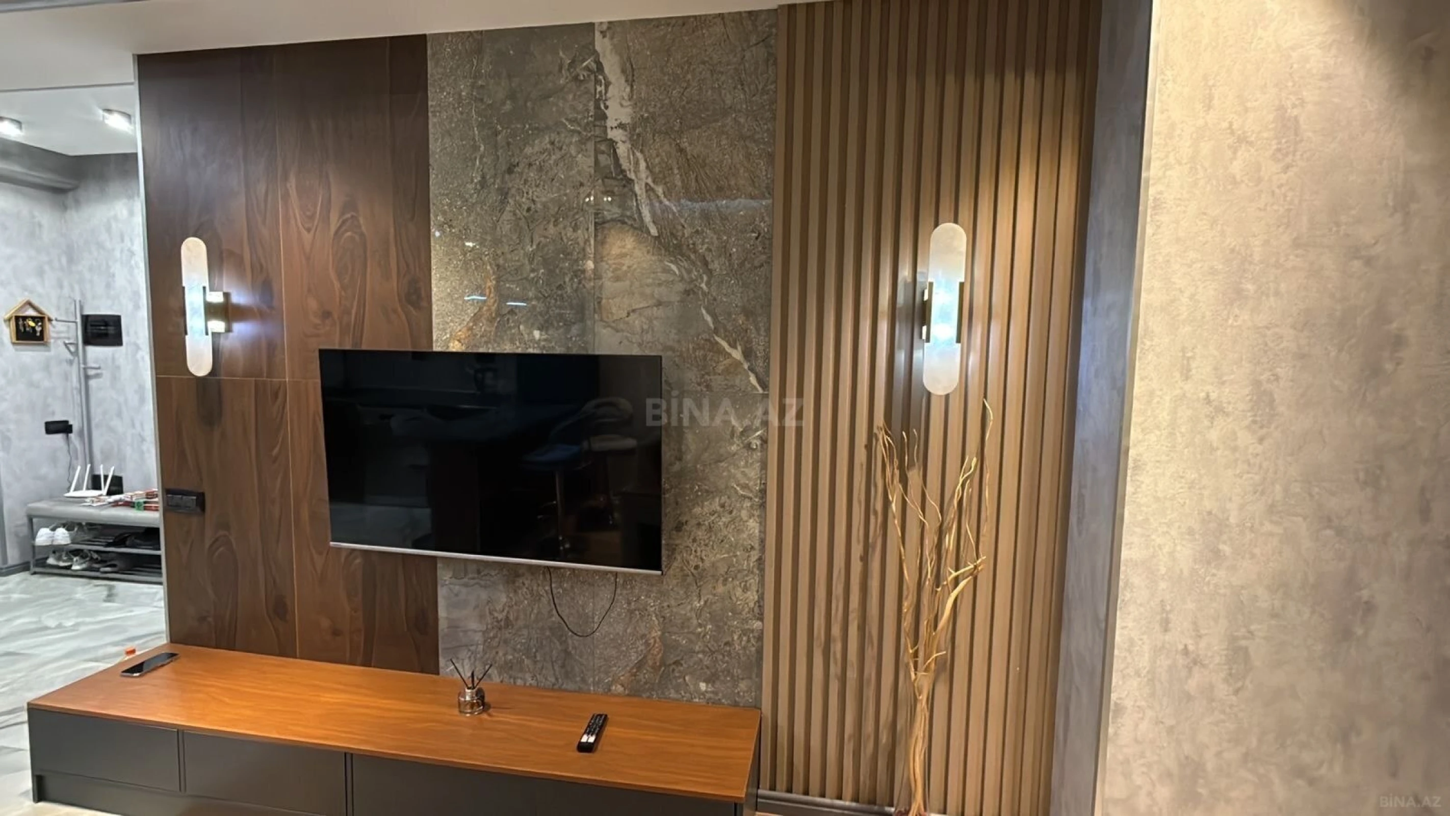 Kirayə verilir 2 otaqlı mənzil 65 m²