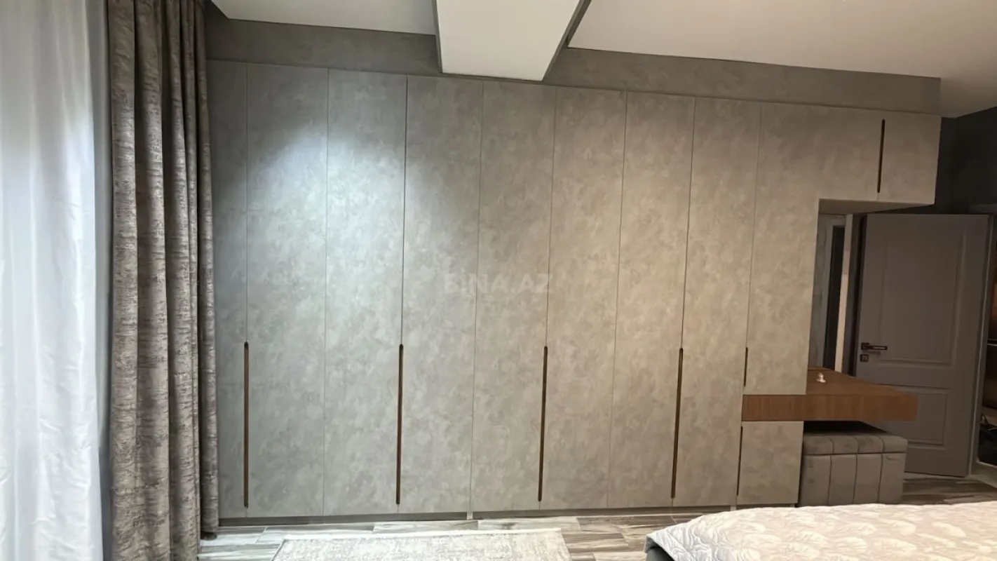 Kirayə verilir 2 otaqlı mənzil 65 m²