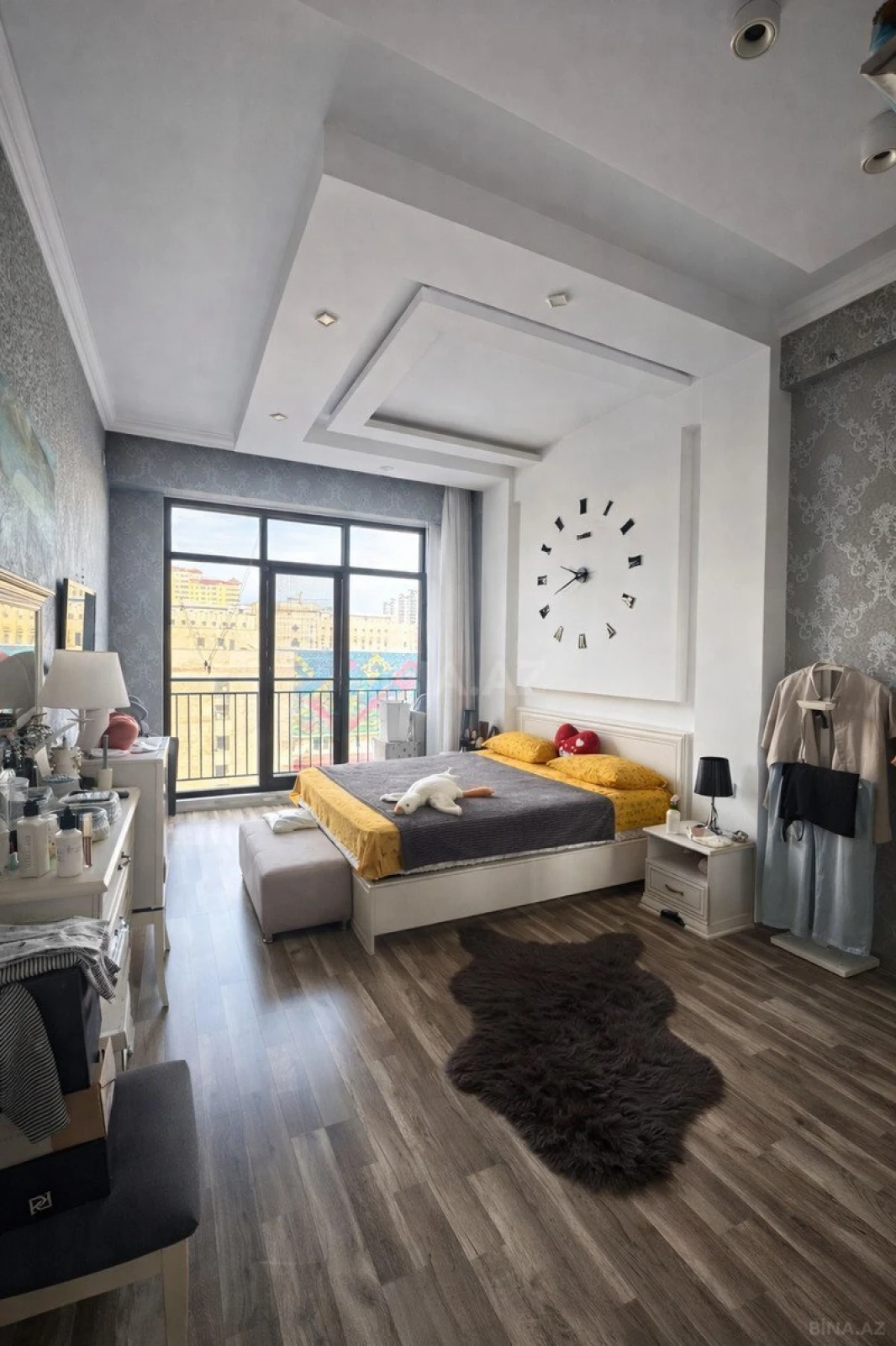 Satılır 3 otaqlı mənzil 87 m²