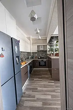 Satılır 3 otaqlı mənzil 87 m²