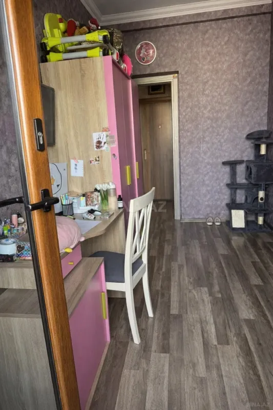 Satılır 3 otaqlı mənzil 87 m²