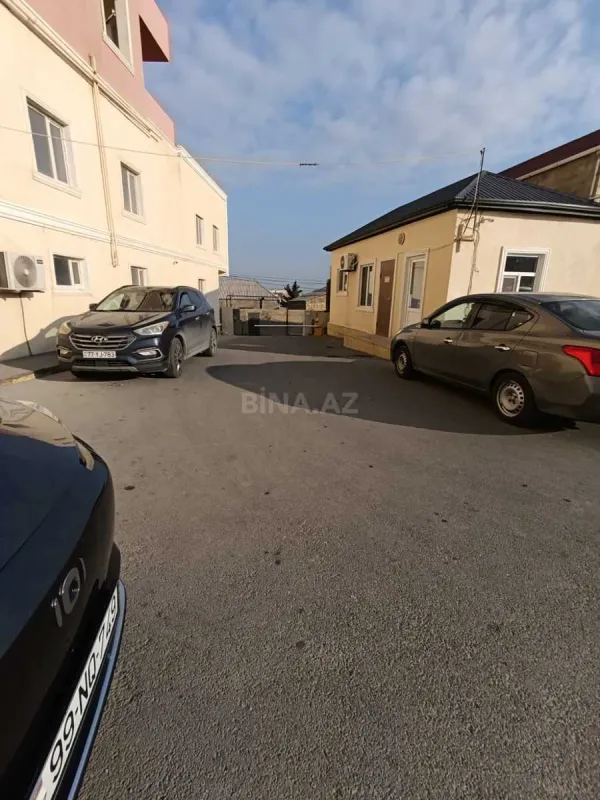 Satılır 3 otaqlı mənzil 105 m²