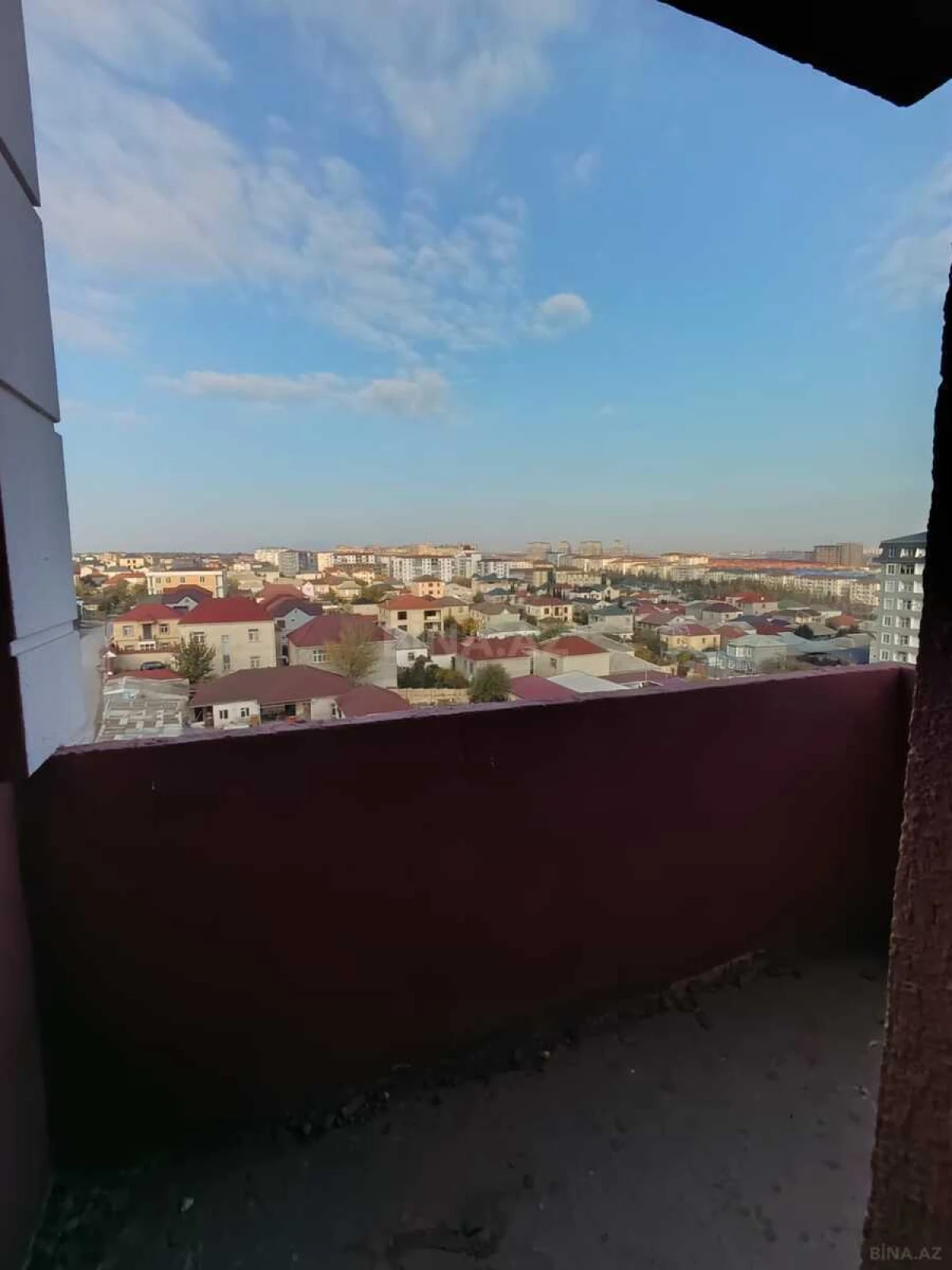 Satılır 3 otaqlı mənzil 105 m²