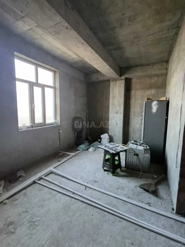 Satılır 3 otaqlı mənzil 105 m²