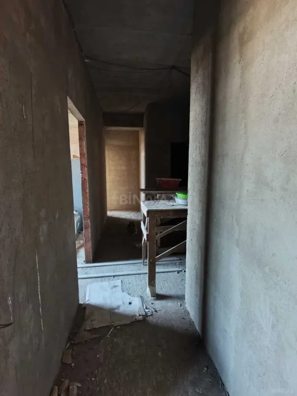 Satılır 3 otaqlı mənzil 105 m²