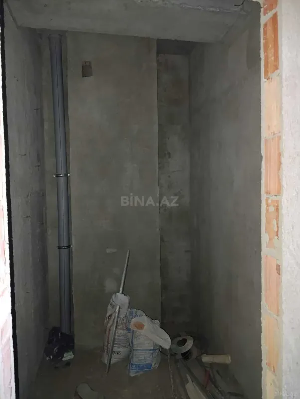 Satılır 3 otaqlı mənzil 105 m²