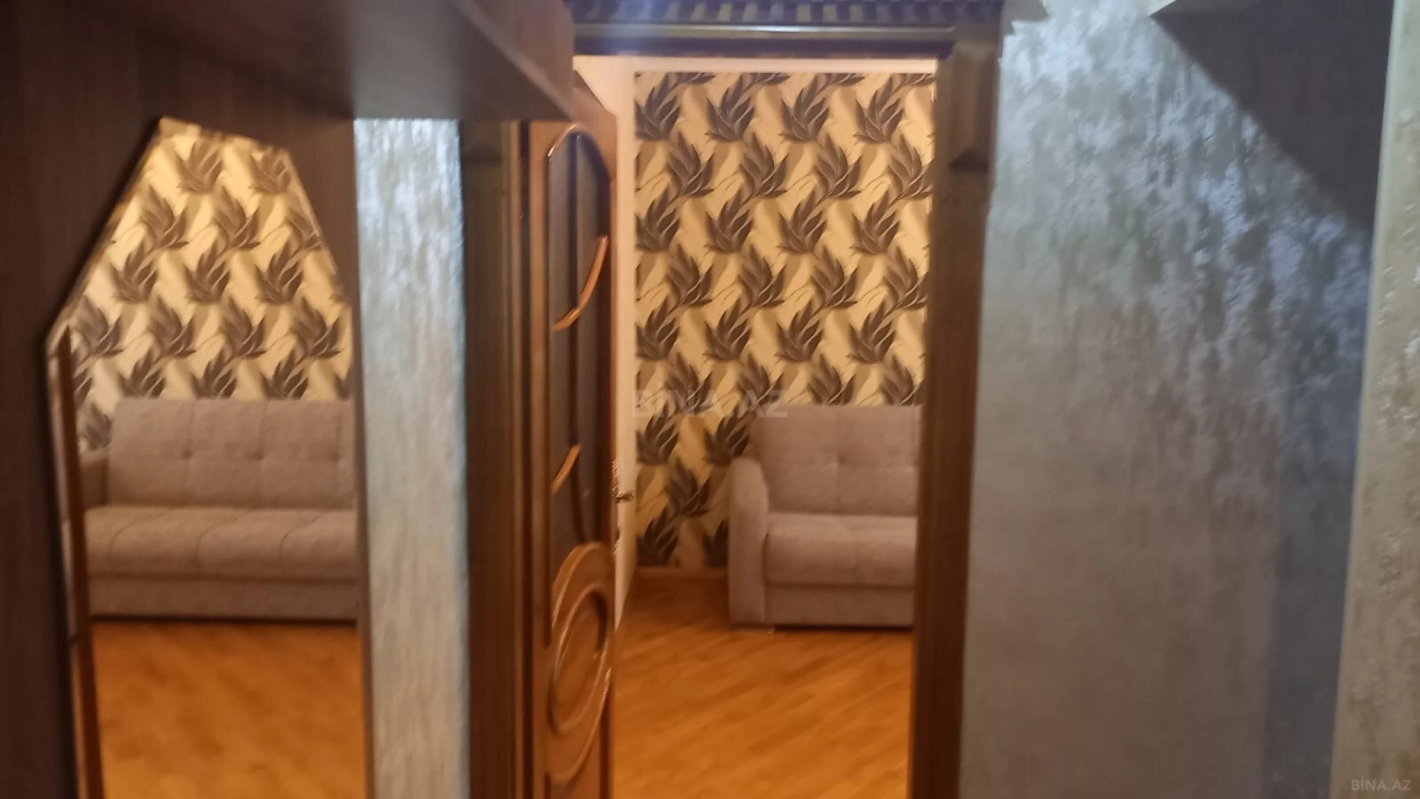 Satılır 2 otaqlı mənzil 45 m²